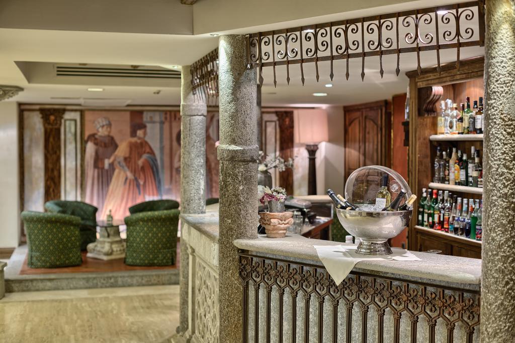 Bv Grand Hotel Ассизи Экстерьер фото